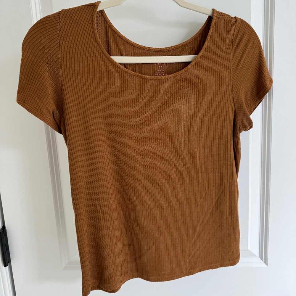 American Eagle Women's Soft & Sexy Rib Tee - Warm Brown - Medium